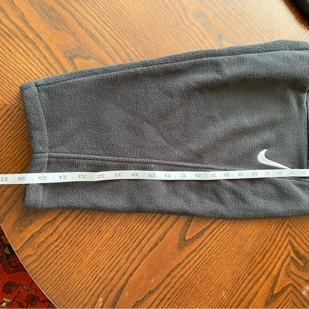 Nike Women’s Pinstripe Black Thermal Joggers – Size Small very warm and soft - Picture 12 of 15